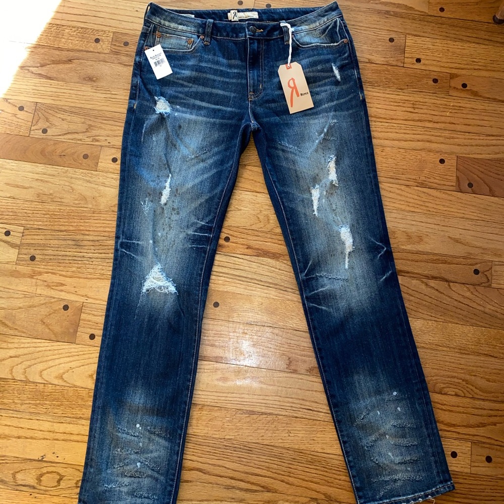 NWT Rock Revival Remix Straight Leg Jeans 26 R